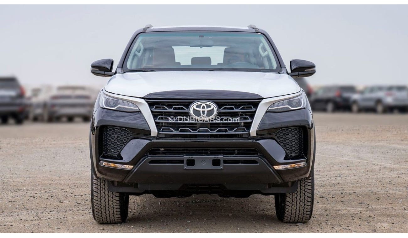 تويوتا فورتونر Toyota Fortuner SR5 2.7L Petrol  4*2 MY2024