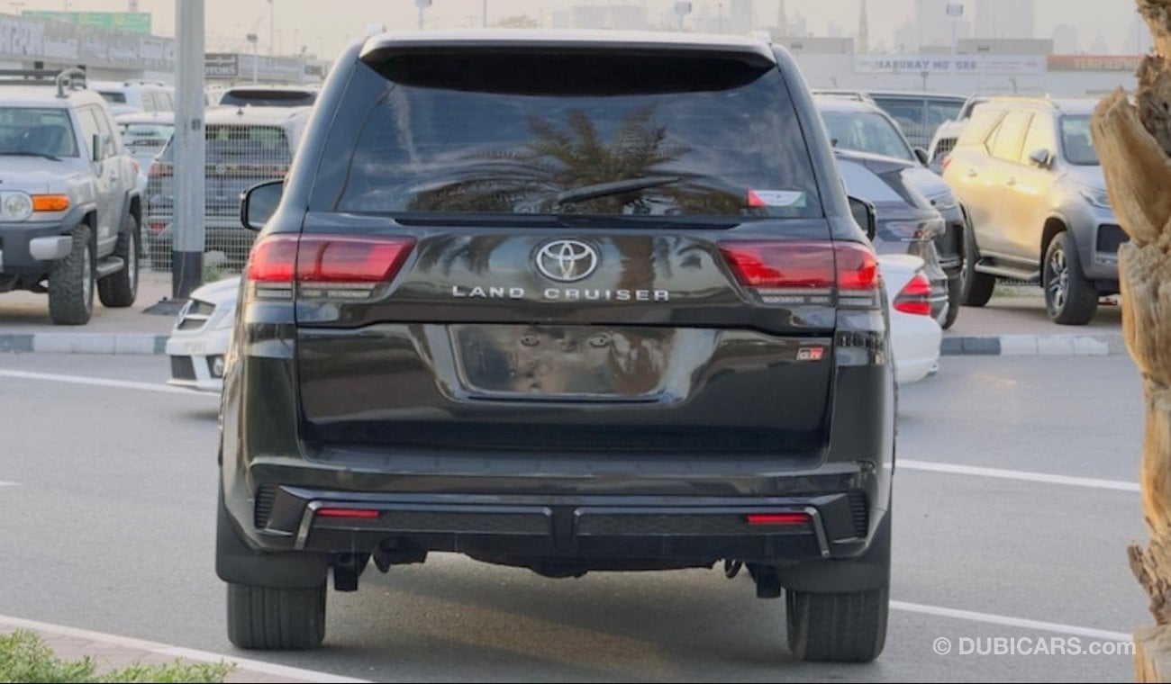 تويوتا لاند كروزر Toyota Land Cruiser GXR 2013 facelift to lc300 GR sport 2023