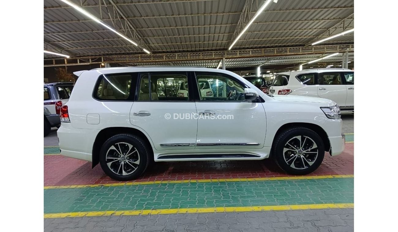 Toyota Land Cruiser GXR