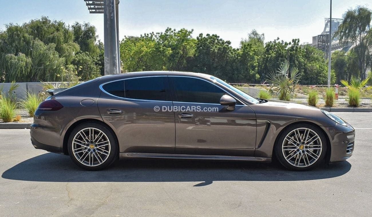 Porsche Panamera 2015 - GCC - Fully loaded