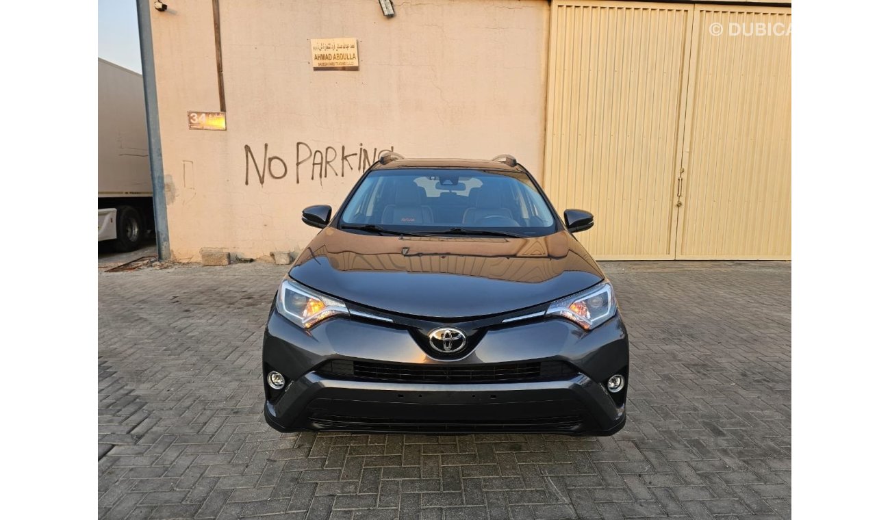 Toyota RAV4 فقط تصدیرfull option push button sunroof leather seat