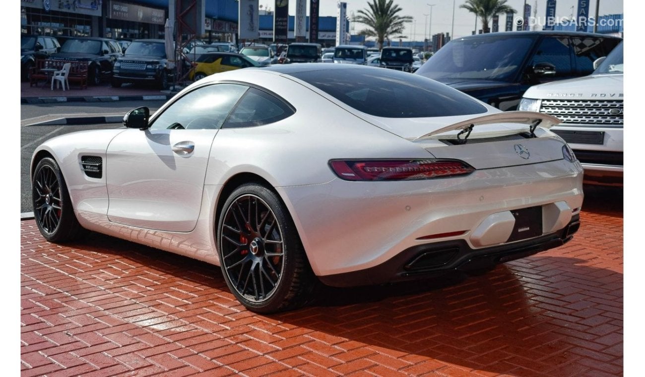 مرسيدس بنز AMG GT