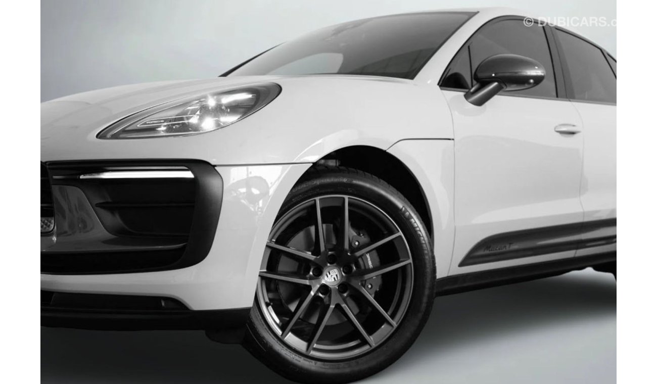 Porsche Macan T Sport Chrono Plus Package