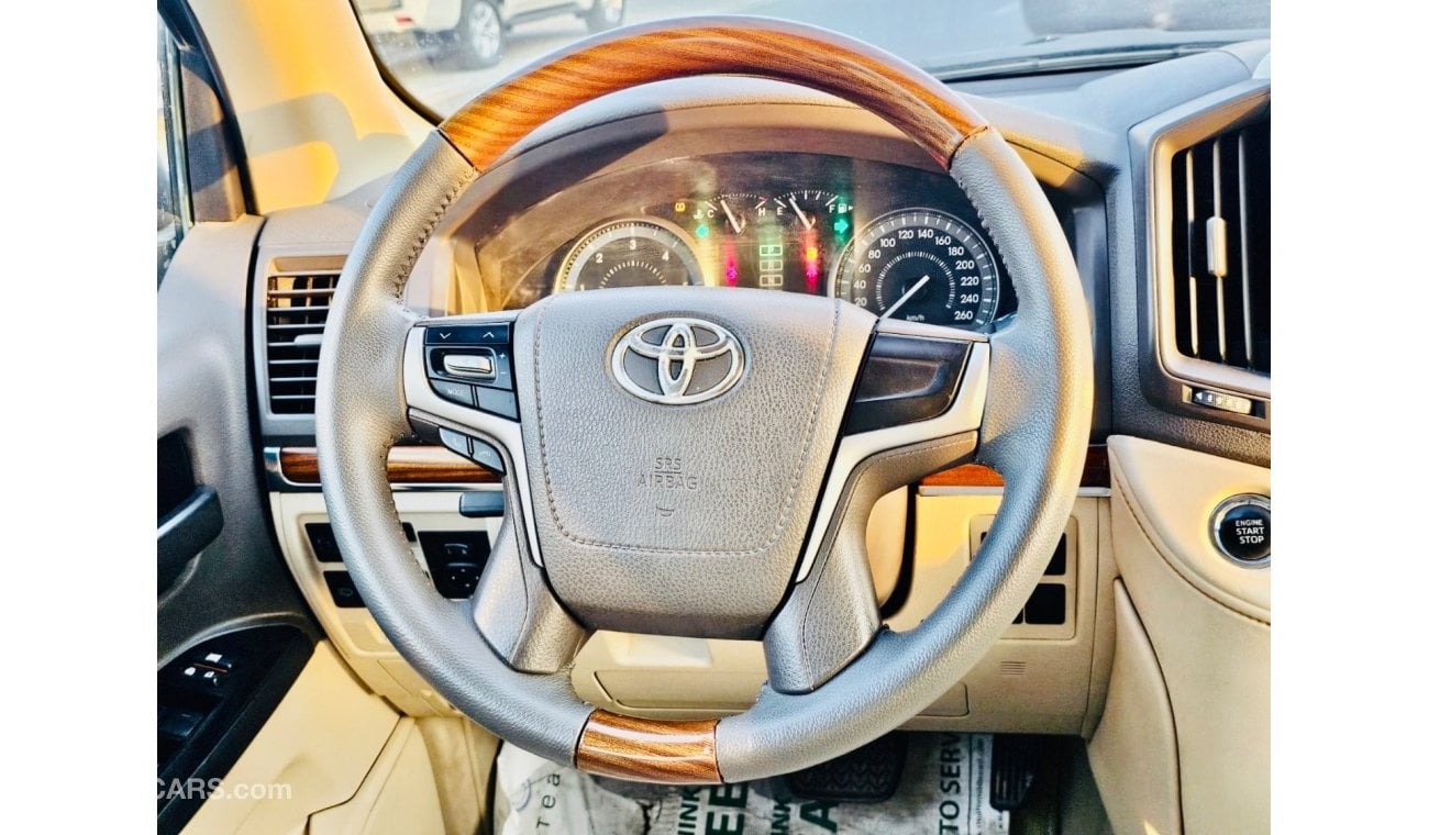 Toyota Land Cruiser Toyota landcuriser 2018 GXR V8 Diesel original