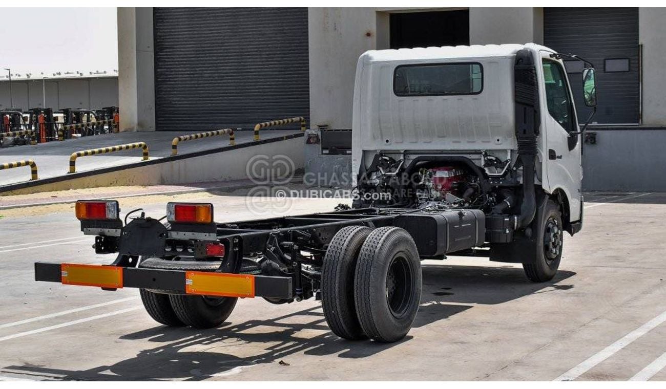 هينو 300 714 Chassis, 4.2 Tons (Approx.), Single cabin with TURBO, ABS and AIR BAG MY23