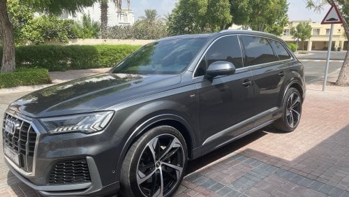 أودي Q7 55 TFSI quattro S-Line 3.0L