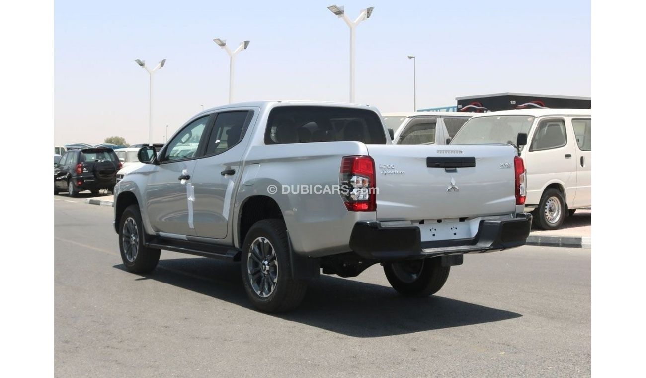 ميتسوبيشي L200 SPORTERO DIESEL - 2.4L -  DOUBLE CABIN - 4X4 - A/T - POWER LOCKS AND POWER WINDOWS - EXPORT ONLY