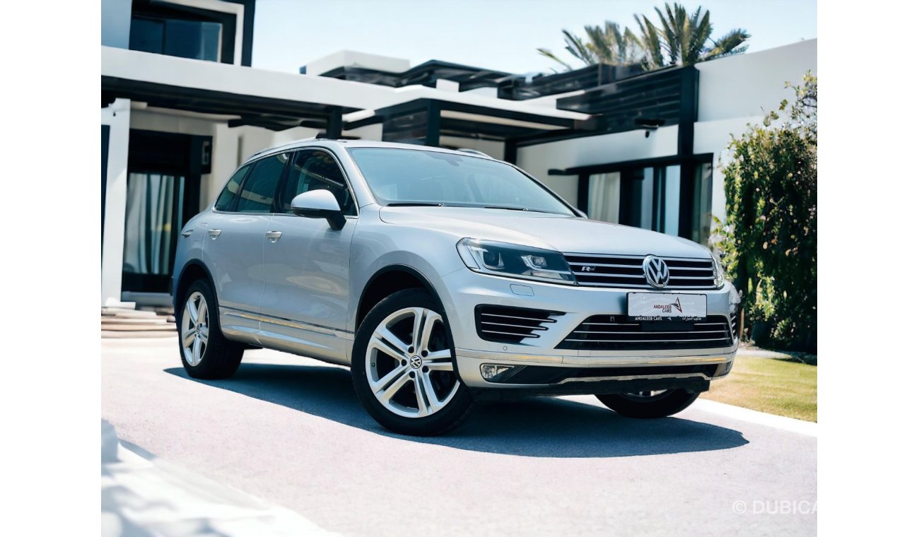 Volkswagen Touareg R-Line AED 1,585 PM AVAILABLE | FSH | LOW MILEAGE | VOLKSWAGEN TOUAREG 2018 | V6