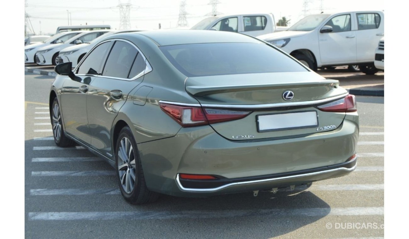 Lexus ES 300 Hybrid ES300H