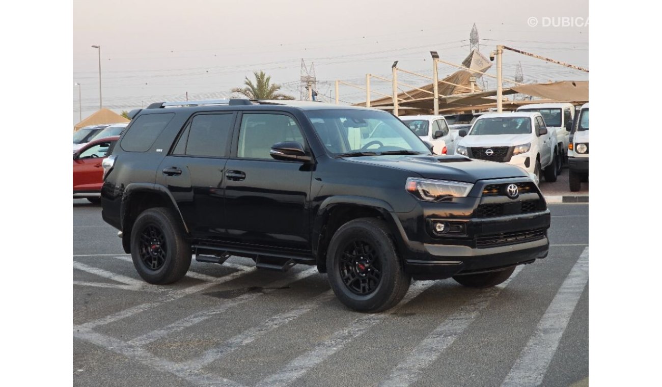 تويوتا Runner4 2022 Model full option 360 camera, sunroof and 4x4