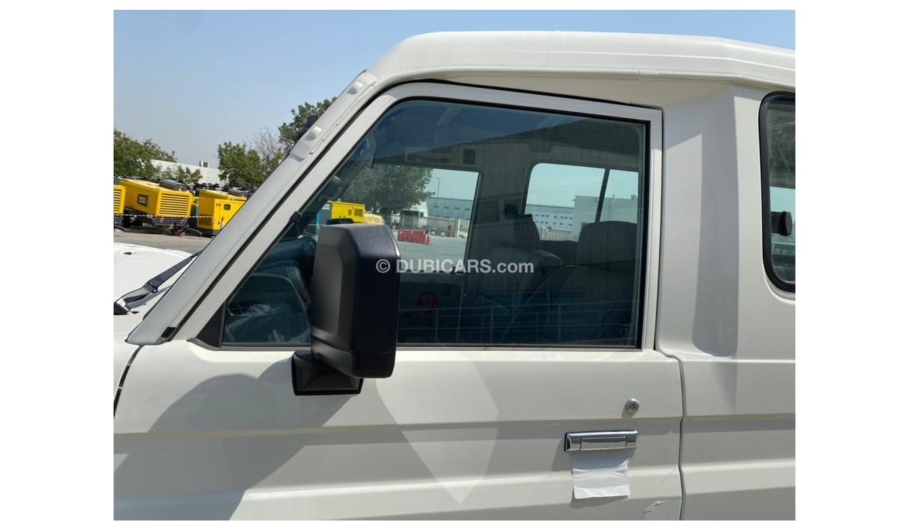 تويوتا لاند كروزر هارد توب TOYOTA LC HZJ 78 4.2L MT DSL – HARD TOP