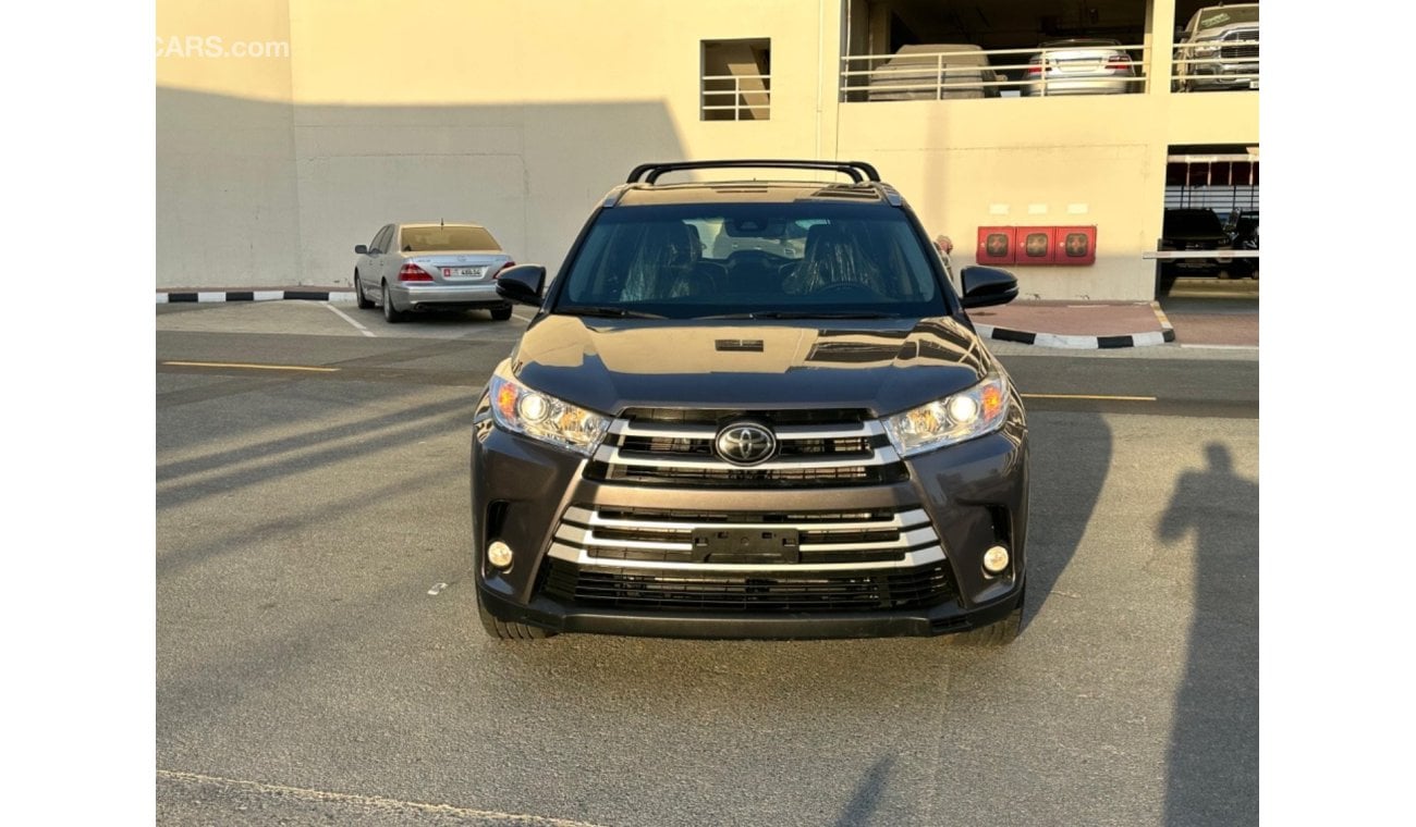 Toyota Highlander 2018 XLE SUNROOF FULL OPTION AWD USA IMPORTED