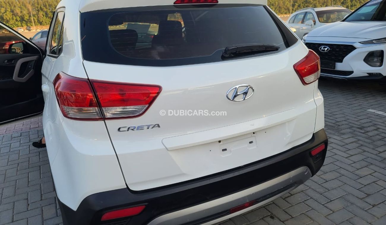 Hyundai Creta Base 1.6L