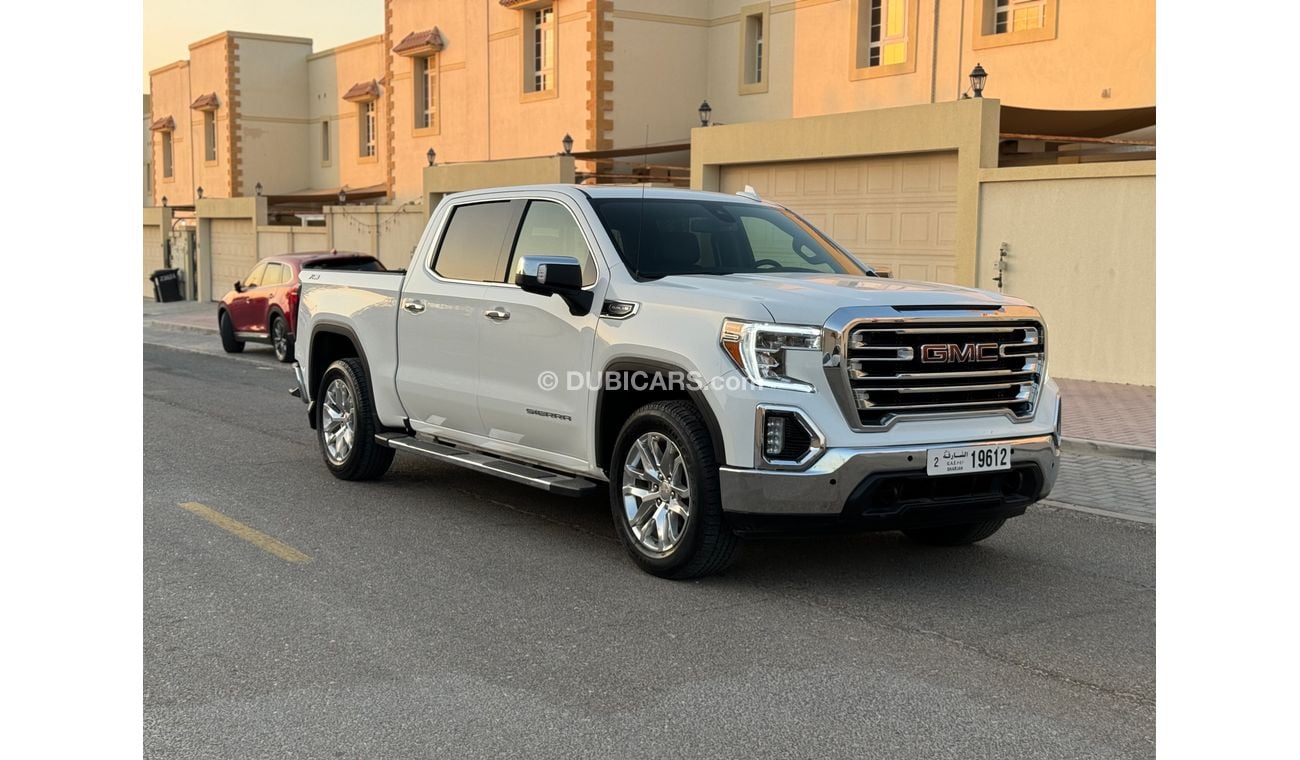 GMC Sierra Full Options, V8 2500 HD , Sunroof, Private Owner