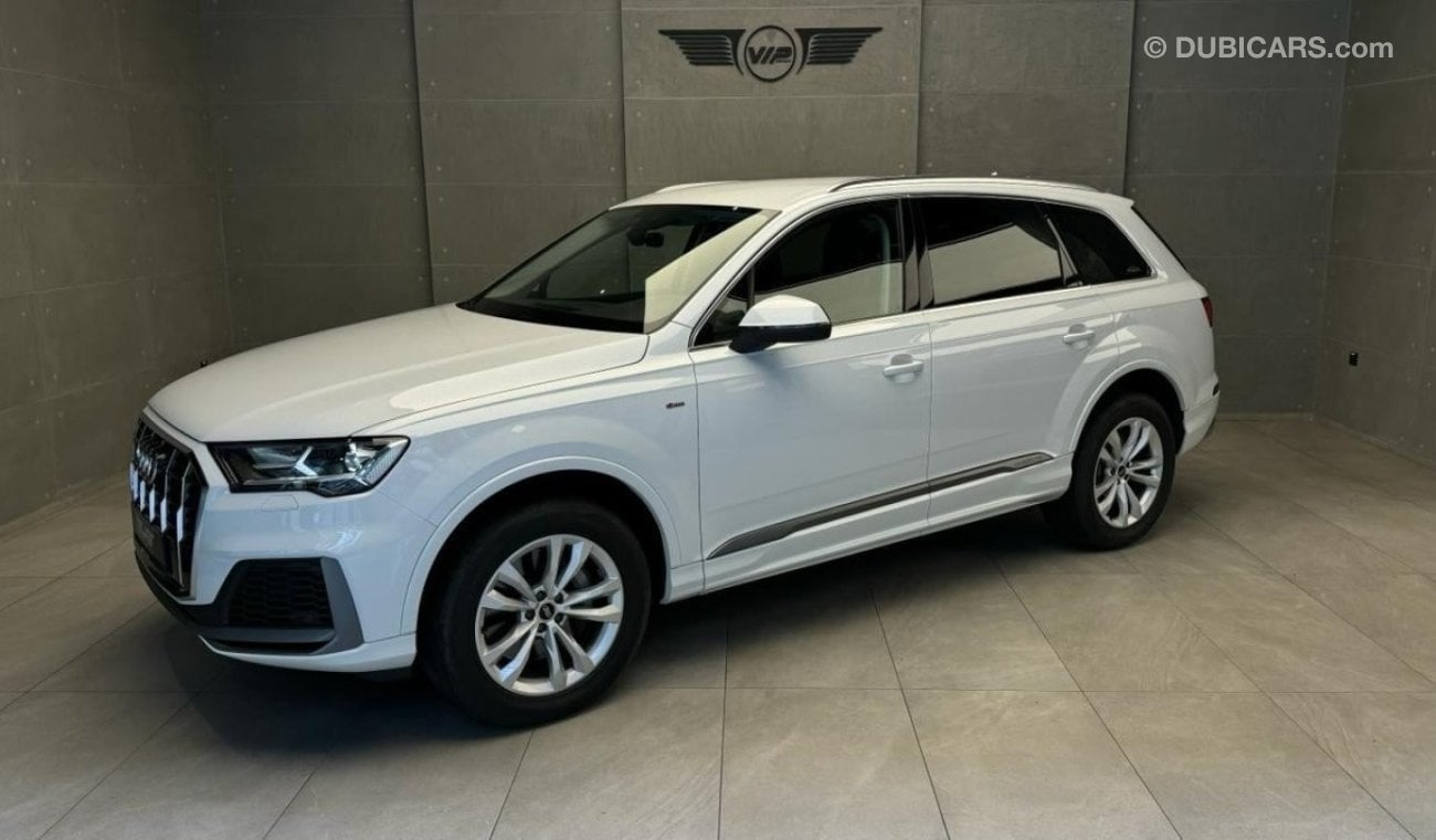 Audi Q7 55 TFSI quattro S-Line Audi Q7 | S-LINE | GCC Specs | 55 TFSI | Agency Warranty & Service