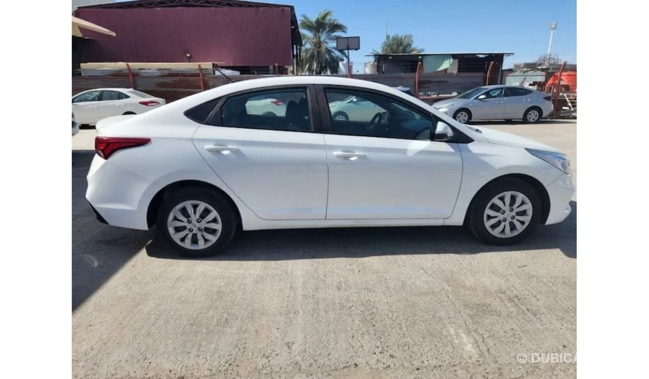 Hyundai Accent GL HYUNDAI ACCENT 1.6L 2020 IN EXCELLENT CONDITION AND GUARANTEED LOWEST PRICE