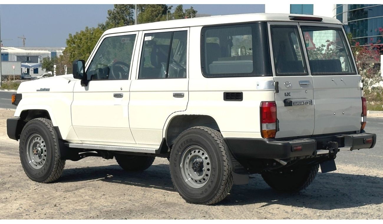 Toyota Land Cruiser Hard Top 76 4.2l Diesel 2024YM