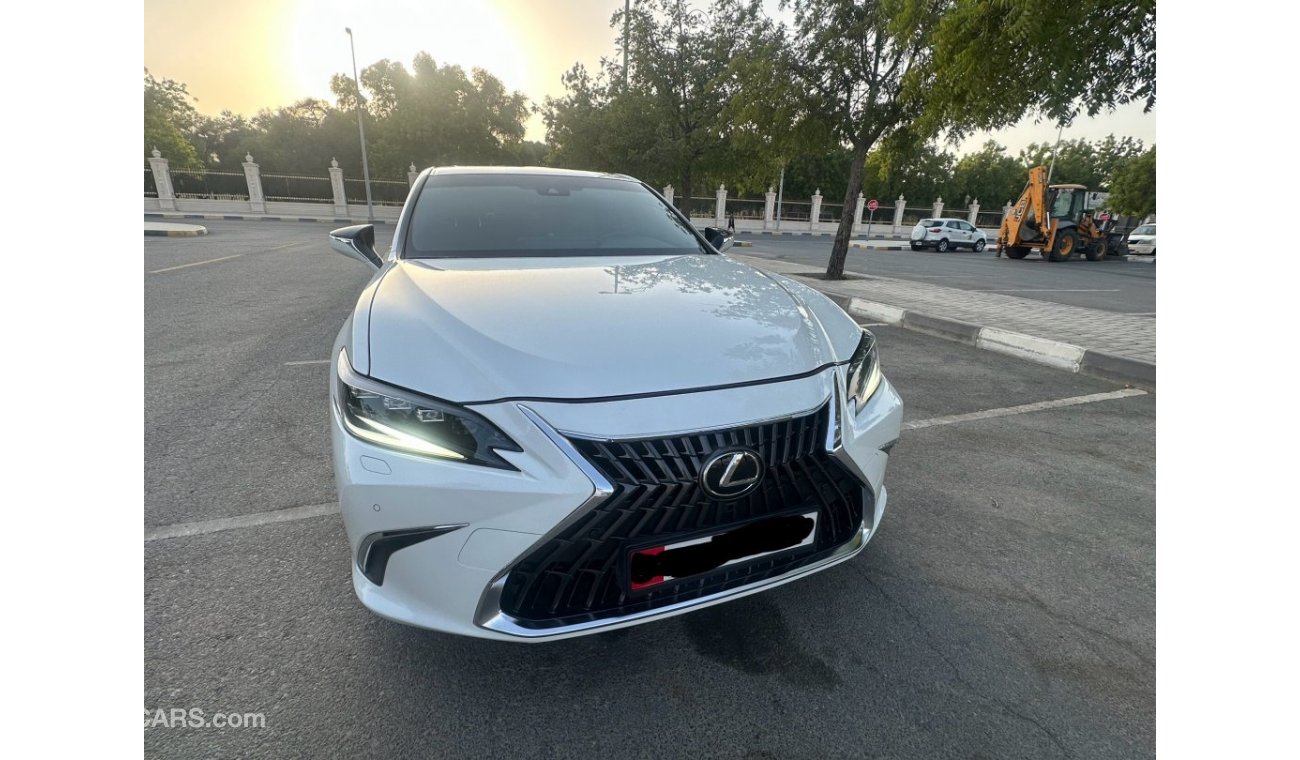 Lexus ES350 26000