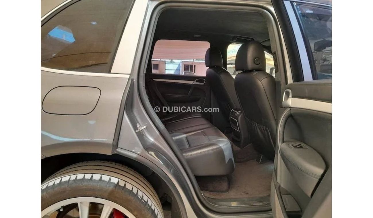 بورش كايان PORSCHE CAYENNE TURBO 4.8L 2008 WITH LEATHER SEATS, T.V NAVIGATION AND MUCH MORE...