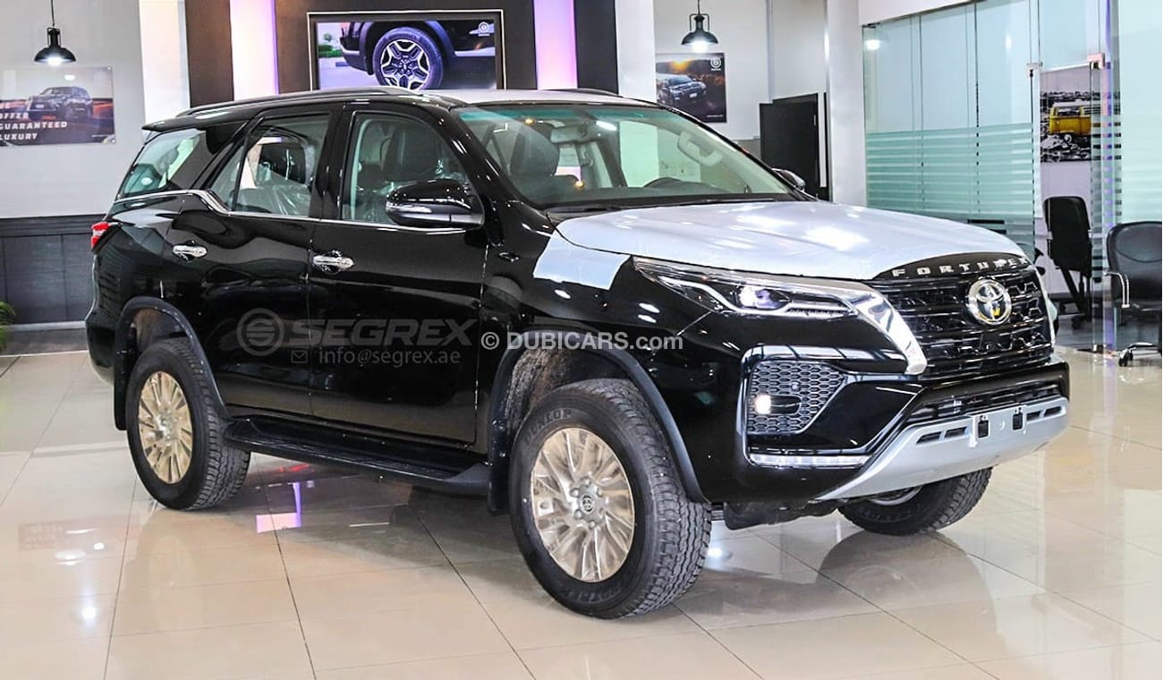 تويوتا فورتونر TOYOTA FORTUNER SR5 4.0L PETROL 4WD 2024