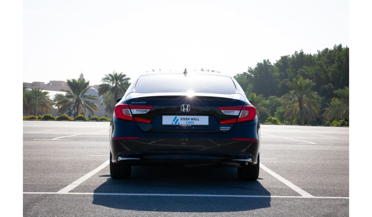 Honda Accord LX 2018 Sedan 1.5 FWD Petrol A/T / 5 Seats / Low Mileage / Book Now!