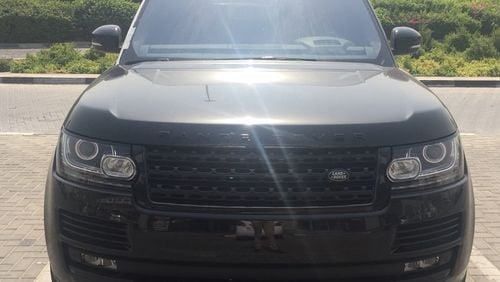 Land Rover Range Rover Vogue V8 - LWB