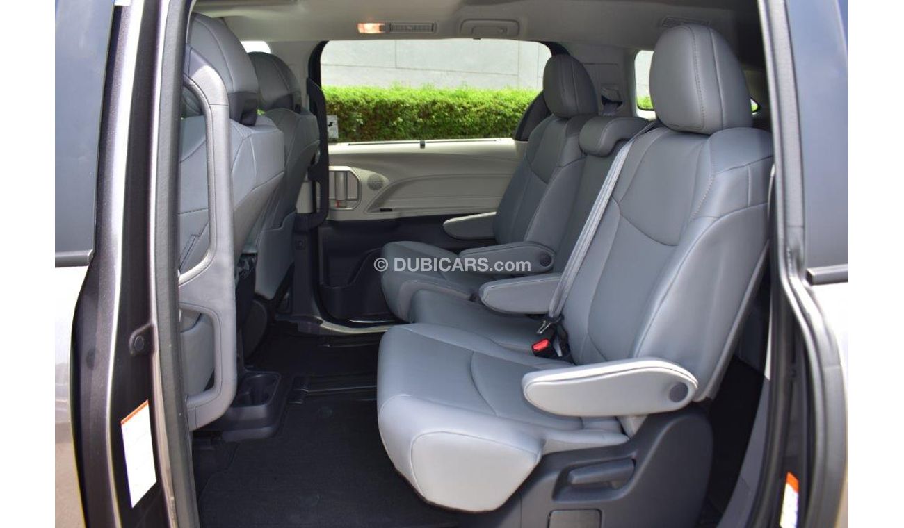 Toyota Sienna XLE HYBRID 2.5L FWD 8-SEATER AT