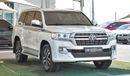 Toyota Land Cruiser GXR V8