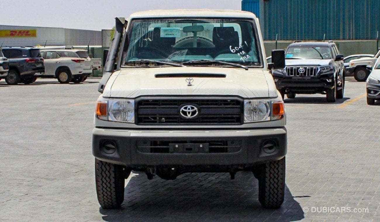 تويوتا لاند كروزر بيك آب Toyota Land Cruiser Pickup LC79 DC 4.5L Diesel V8 MY2023