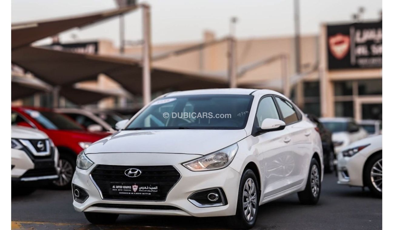 Hyundai Accent 2020 Hyundai Accent GL (RB), 4dr Sedan, 1.6L 4cyl Petrol, Automatic, Front Wheel Drive