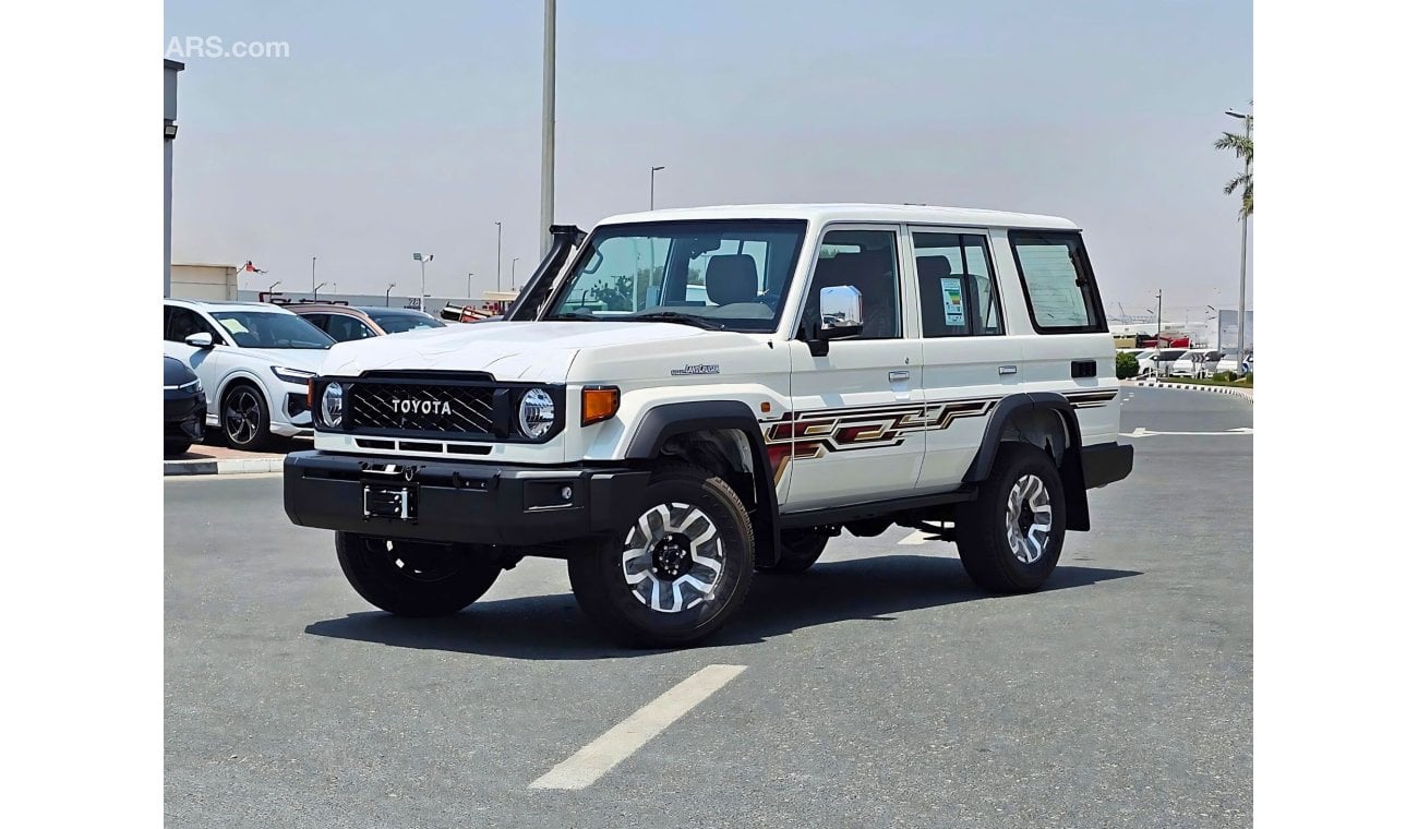 Toyota Land Cruiser Hard Top 4.0L PETROL / AT / DIFF LOCK/ WINCH SNORKEL / FULL OPTION (CODE # 68001)