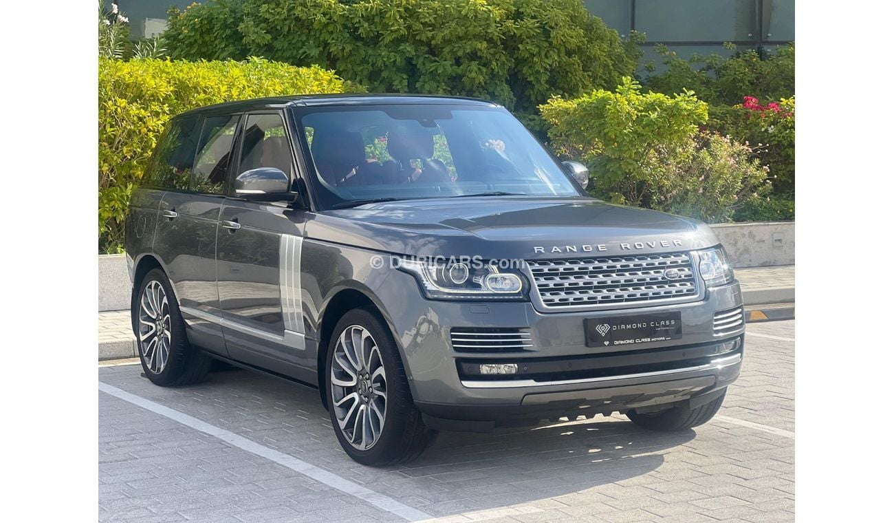 Land Rover Range Rover Range Rover Vogue Autobiography 5.0 L V8 Panoramic  Full option  GCC 2014 96,000 km  Full Service Hi