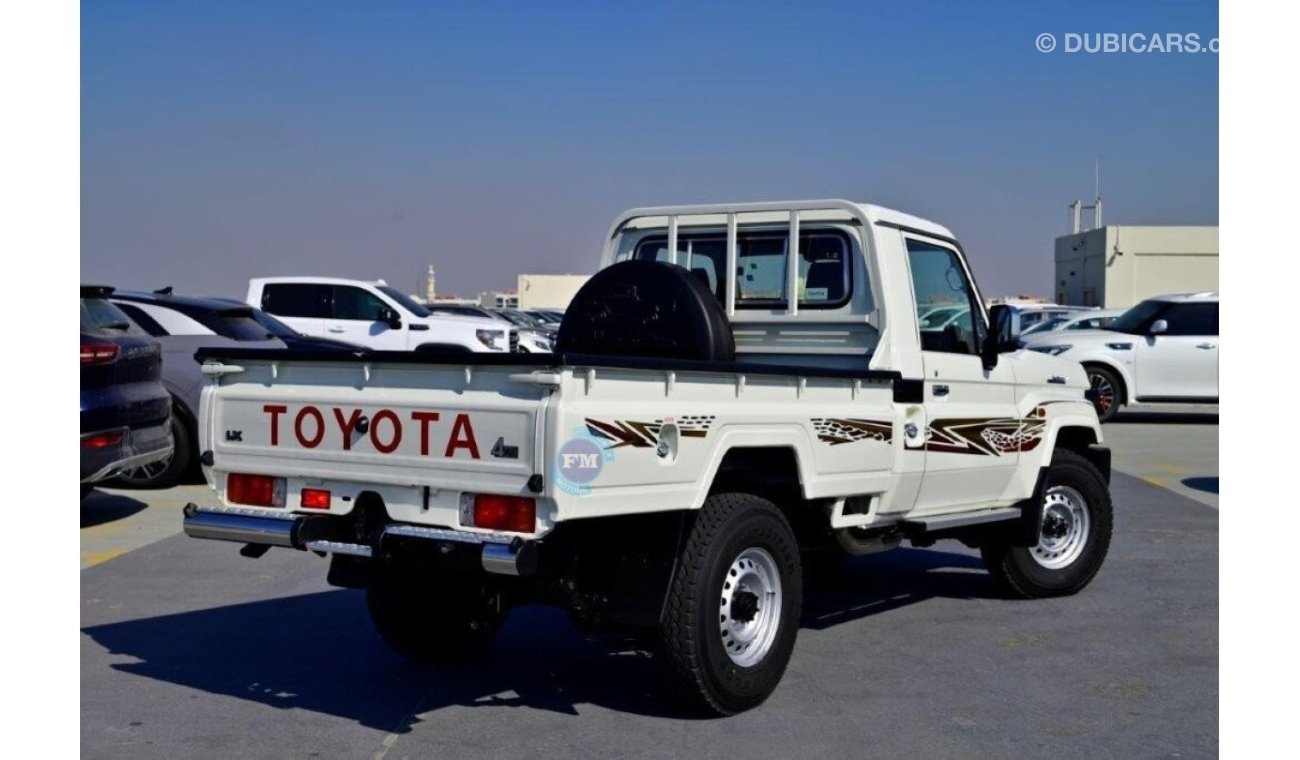 تويوتا لاند كروزر بيك آب 79 Single Cab DLX 2.8L Diesel