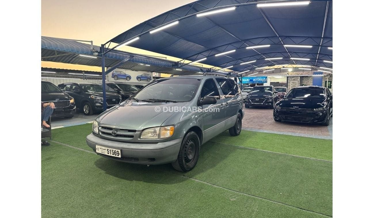 تويوتا سيينا Toyota Sienna 1999 with 3.0L engine in good condition running ready for use seven-seater