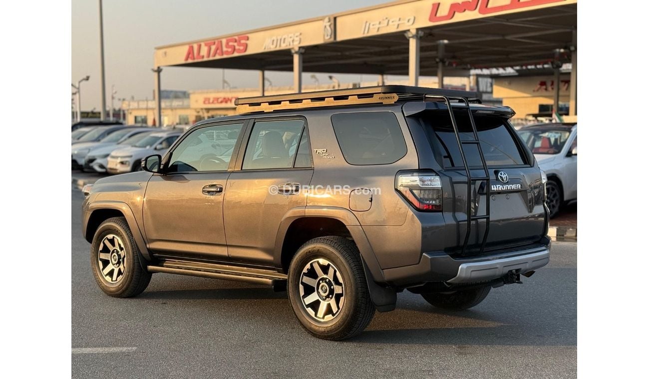 Toyota 4Runner TRD off Road