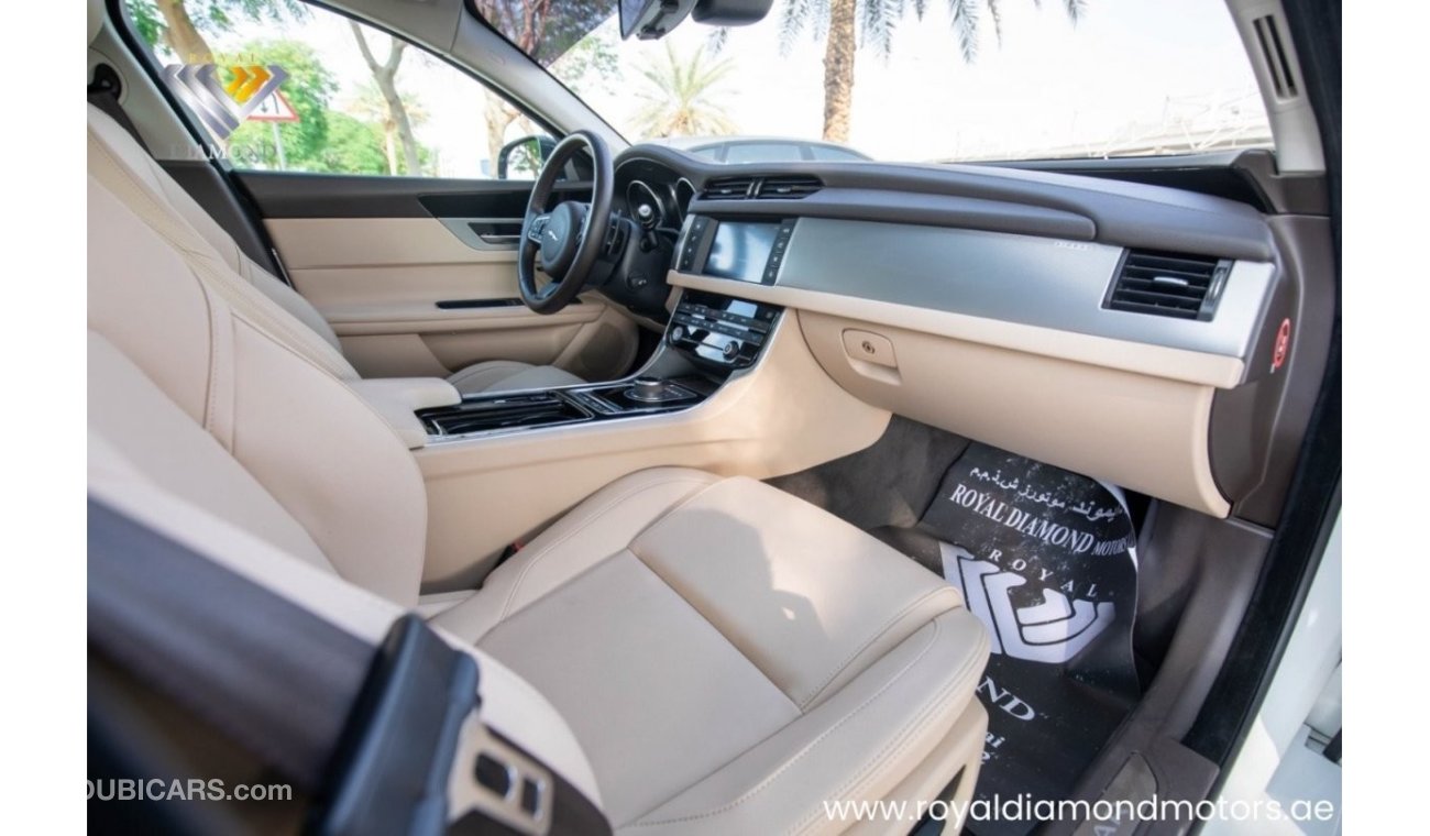 جاكوار XF بيور S Jaguar XF 25t 2018 Under Warranty