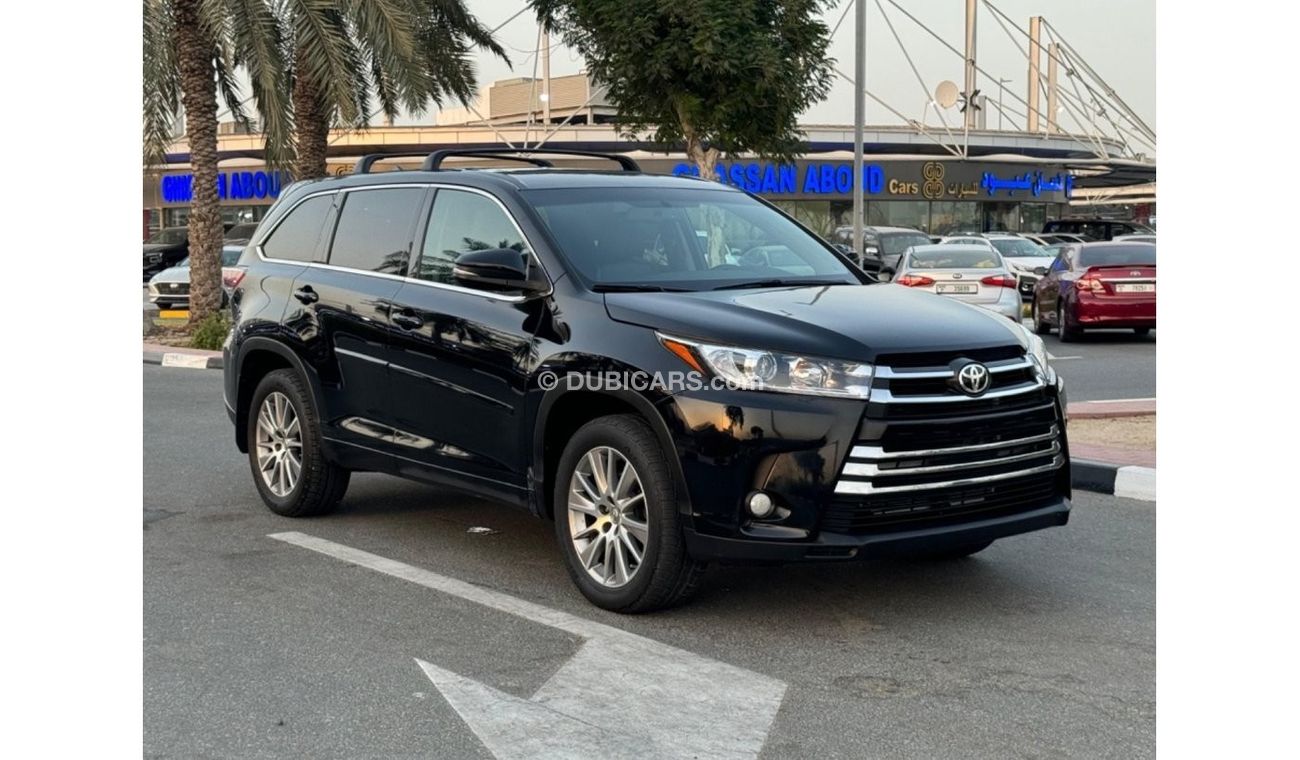 تويوتا هايلاندر 2018 XLE PREMIUM SUNROOF 4x4 FULL OPTION CANADA SPEC