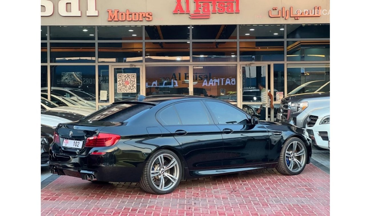 بي أم دبليو M4 BMW M5 4.4L  2014 85000KM  BLACK WARRANTE