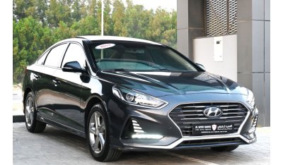 Hyundai Sonata Limited Hyundai Sonata 2019 GCC mid-range in excellent condition, inside and out