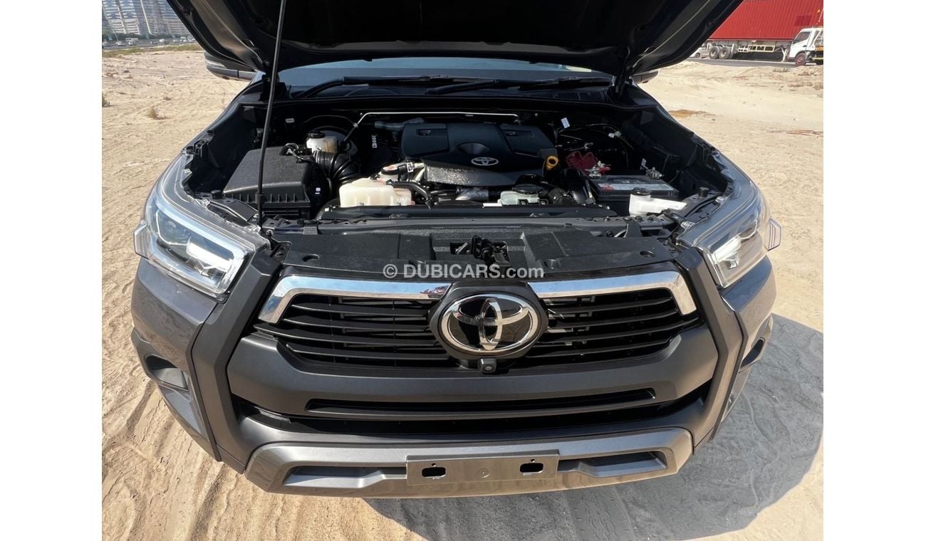 تويوتا هيلوكس Toyota Hilux pickup 2022 . 2.8 Diesel in excellent condition