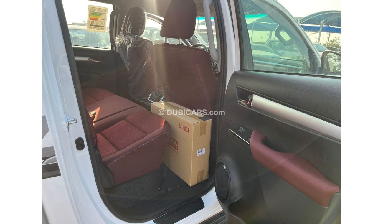 تويوتا هيلوكس TOYOTA HILUX 2.7 AT FULL OPTION WITHOUT PUSH START WHITE 2025