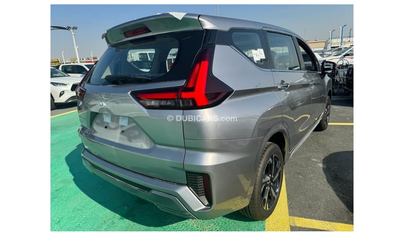 ميتسوبيشي إكسباندر 1.5L 4cyl petrol Full Option Zero KM