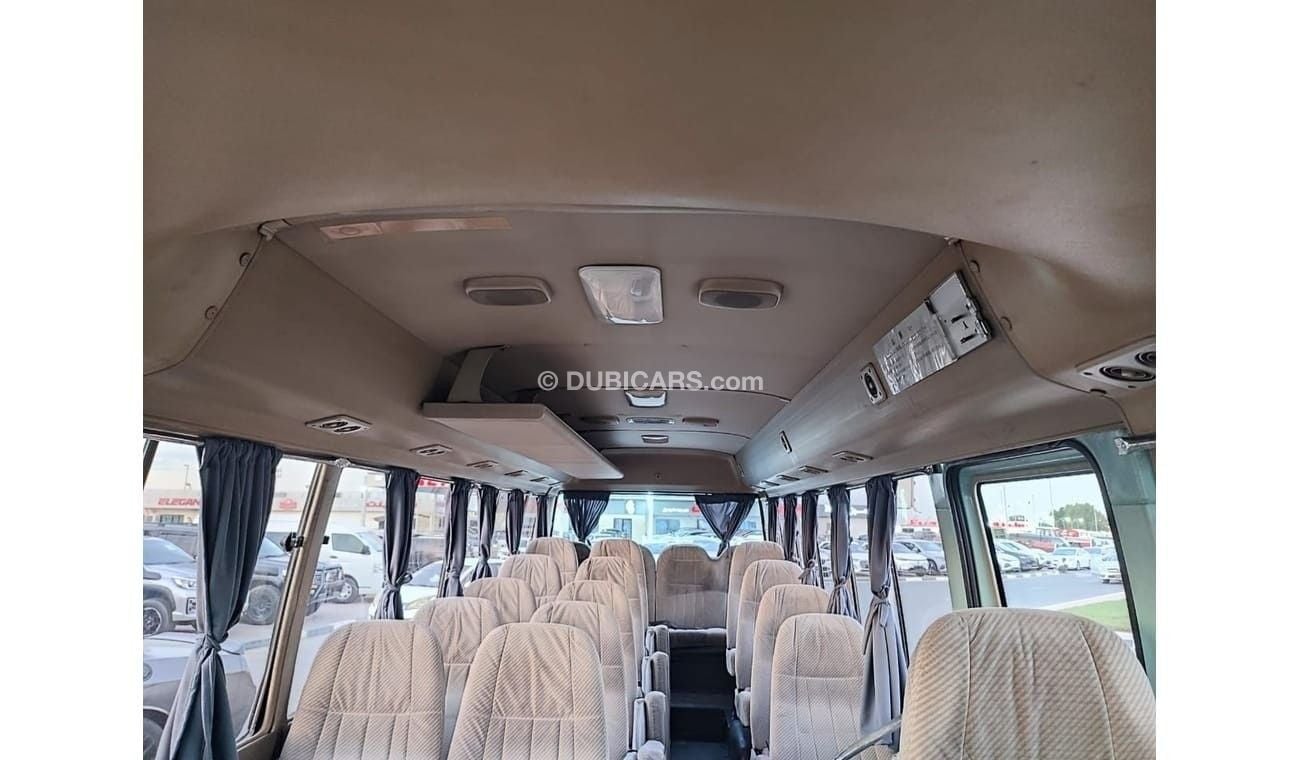 Toyota Coaster HDB50-0003036 || TOYOTA	COASTER (BUS) 2000	 cc4100	-DIESEL-RHD--MANUAL-only for export