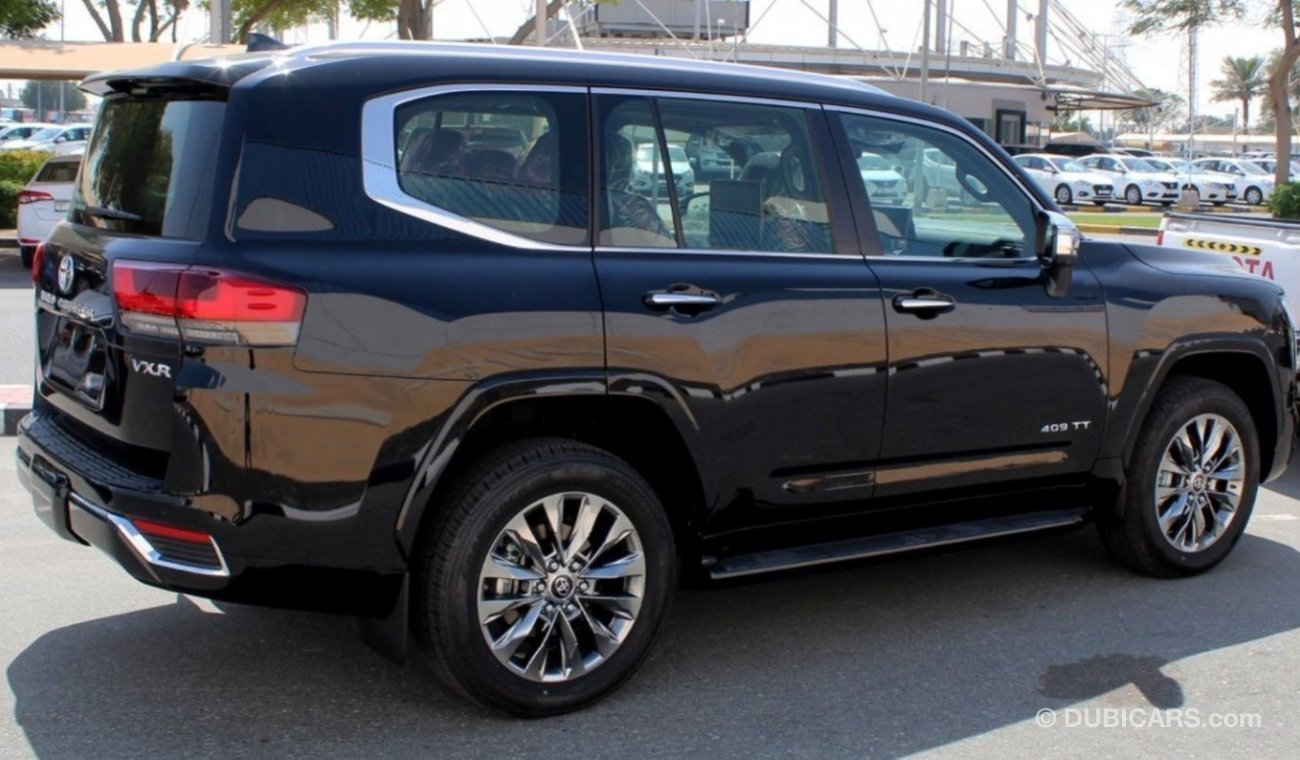 تويوتا لاند كروزر Toyota LAND CRUISER 300 VXR 2024MY Transmission Automatic V6 , 3.5L Petrol (EXPORT ONLY)