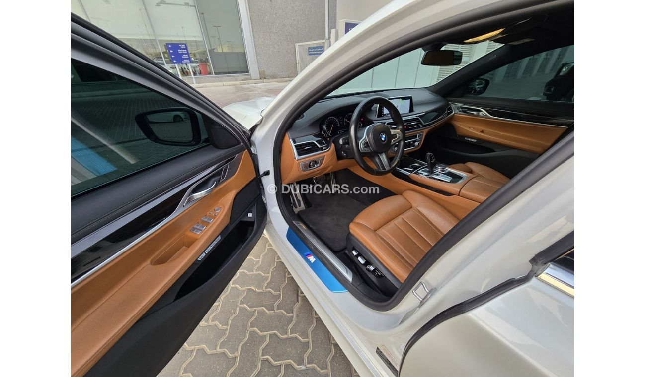 BMW 730Li Exclusive 2.0L BMW 730LI 2018 GCC ACCIDENT FREE // PERFECT CONDITION IN SIDE OUT SIDE