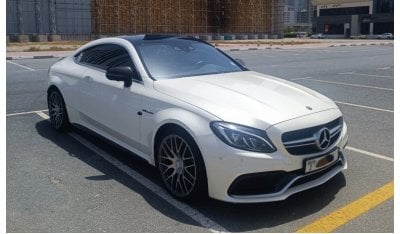 مرسيدس بنز C 63 كوبيه AMG OEM Carbon Fiber factory form