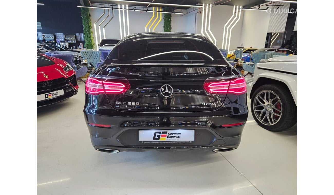 Mercedes-Benz GLC 250 2018 GLC 250 4-Matic Coupe /GCC/Full service history available