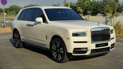 Rolls-Royce Cullinan Std 2022 - Silver Badge - GCC Under warranty and service contract - Starlight and head display - 279