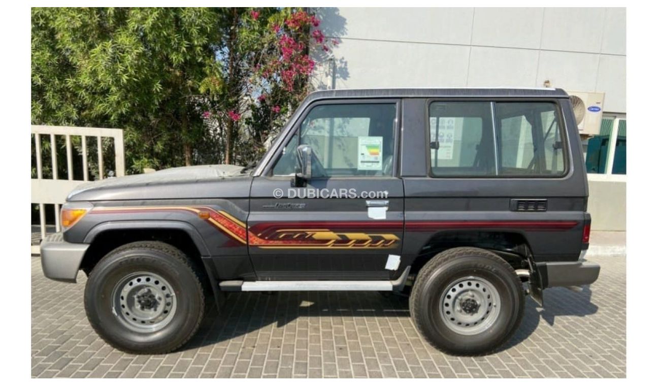 Toyota Land Cruiser Hard Top 2022 MY LC71 4.0L PETROL (71W22)