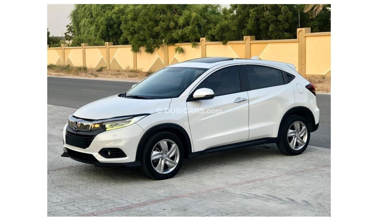 هوندا HRV HONDA,HR-V 2020 FULL OPTIONS GCC,panoramic